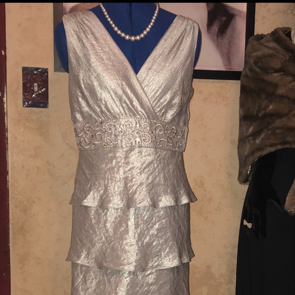 Formal R&M Richards dress